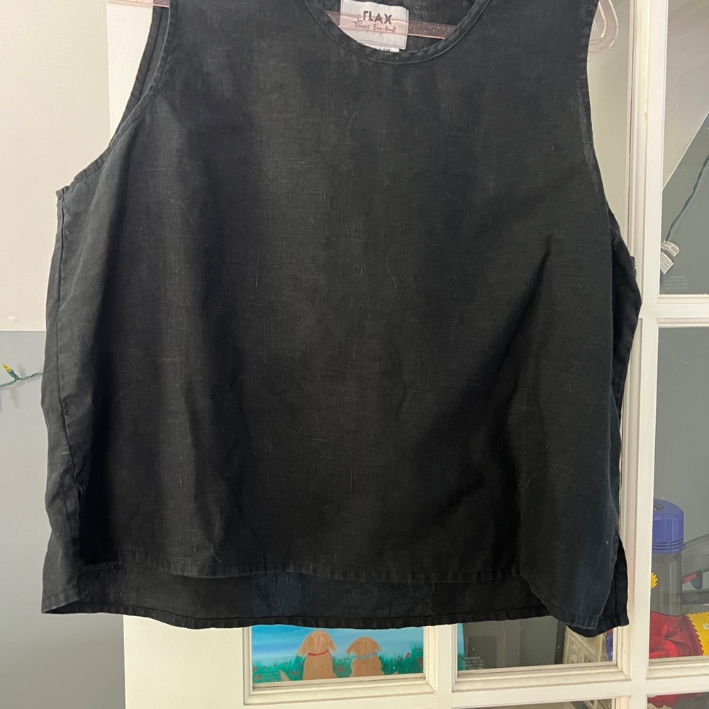 Flax Black Boxy Tank Top in excellent  condition.